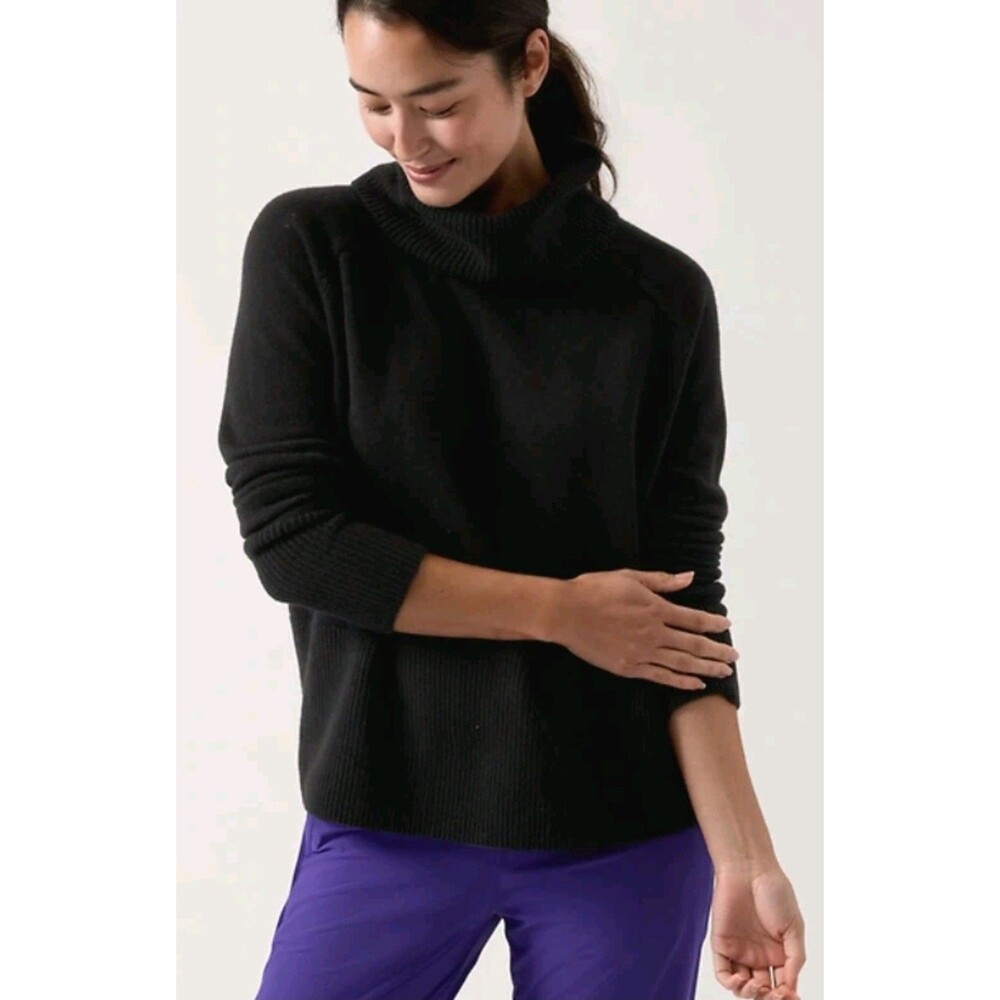 Athleta Alpine Merino Wool And Cashmere Sweater Black Size Large Cozy Core